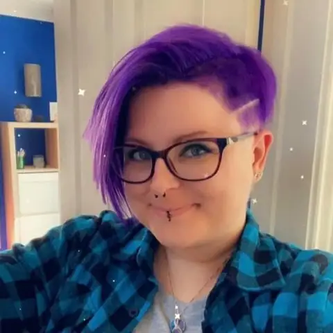 Purple hair lesbian Escorts in ft lauderdale